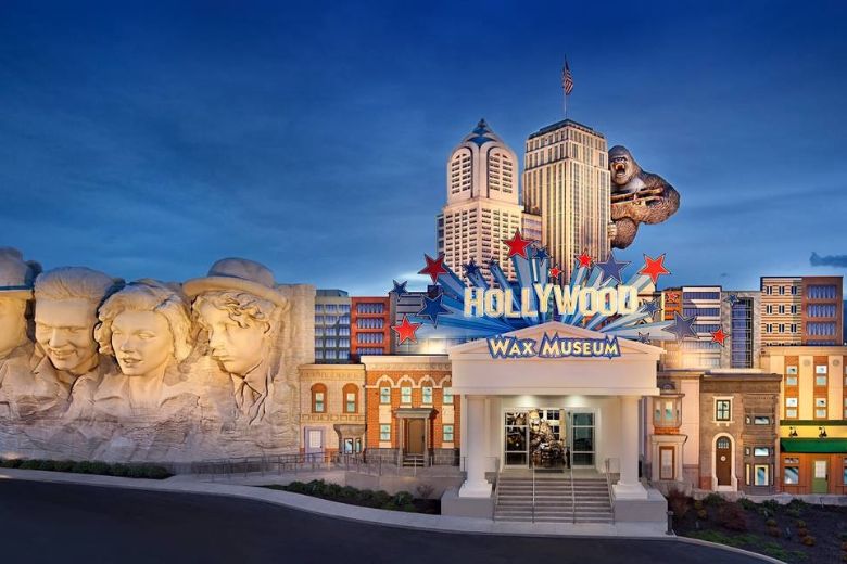 6 Things to Know About the Wax Museum in Pigeon Forge